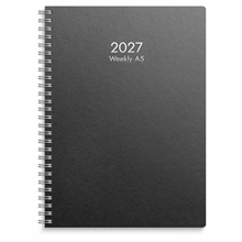 Almanacka Weekly A5 refill Kartong Svart 2027 - 91117027